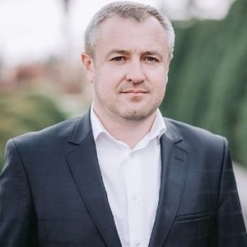 Іван ДИРІВ